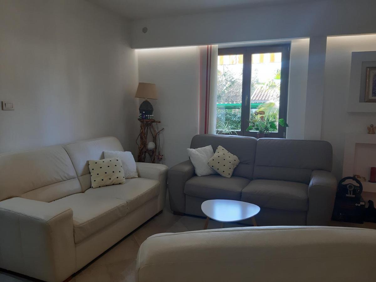 Apartman Oliver Novigrad Istria Exteriör bild