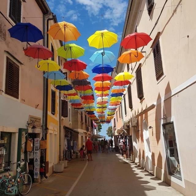 Apartman Oliver Novigrad Istria Exteriör bild
