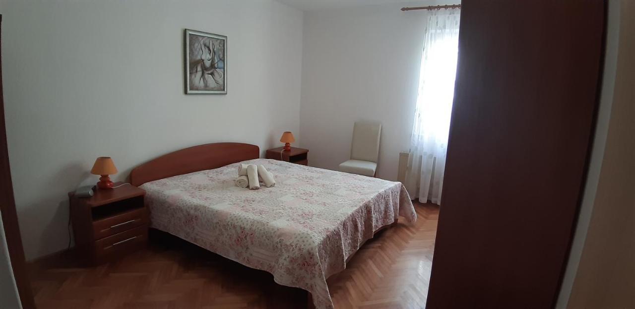 Apartman Oliver Novigrad Istria Exteriör bild
